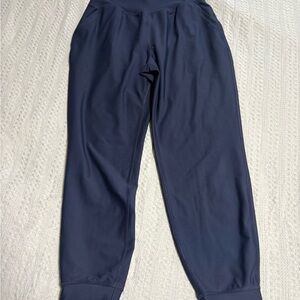 Old Navy Active High-Rise Joggers in Dark Blue